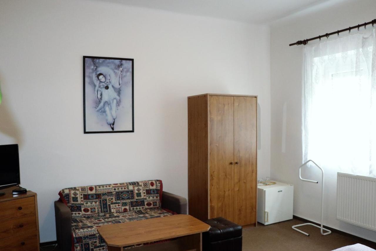 Penzion Bezdekov Rakovník Extérieur photo